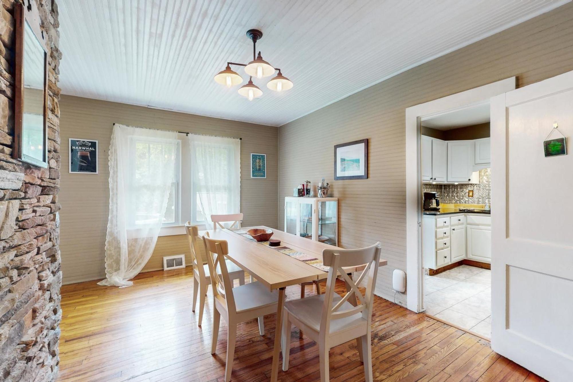 Holiday home Acorn House *